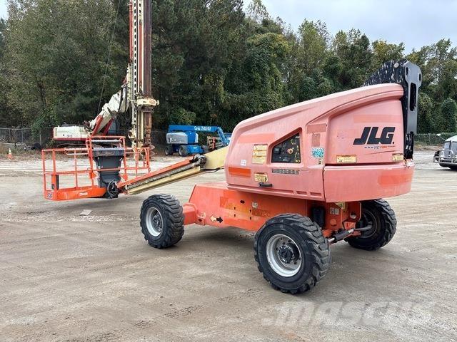 JLG 400S Teleskopik personel platformları