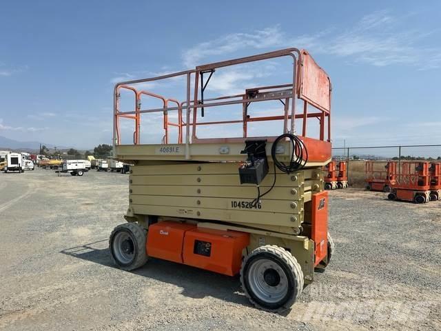JLG 4069LE Makasli platformlar