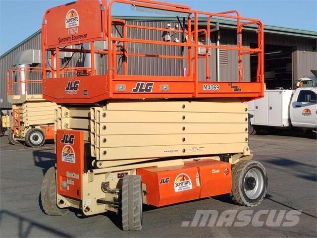 JLG 4069LE Makasli platformlar