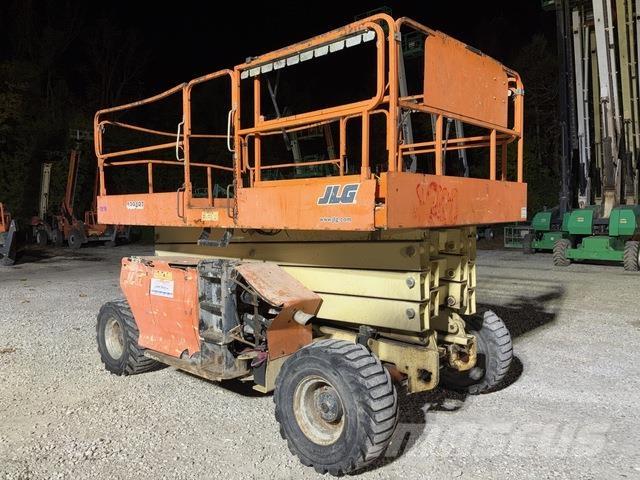 JLG 4394RT Makasli platformlar