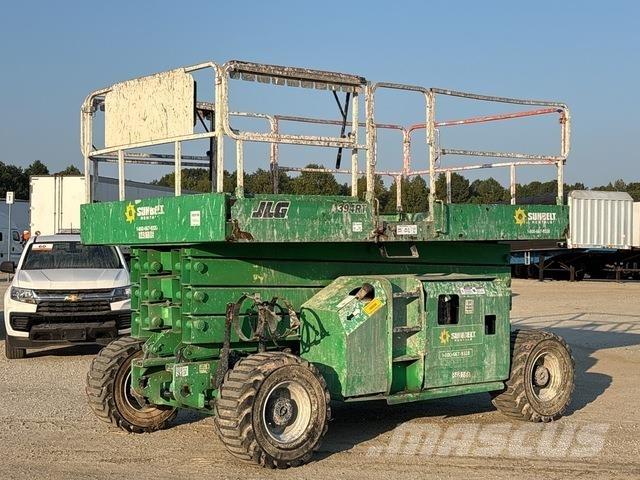 JLG 4394RT Makasli platformlar