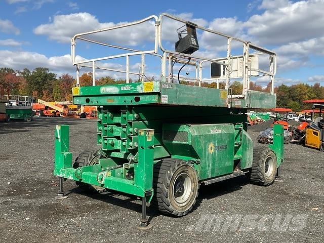 JLG 4394RT Makasli platformlar