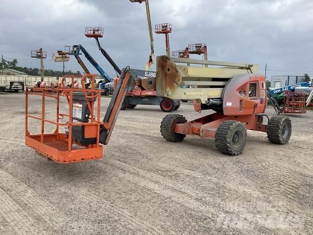 JLG 450AJ Körüklü personel platformları