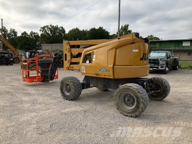 JLG 450AJ Körüklü personel platformları