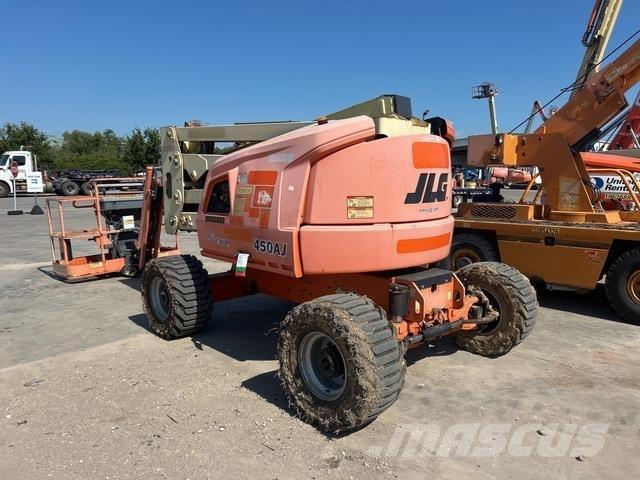 JLG 450AJ Körüklü personel platformları