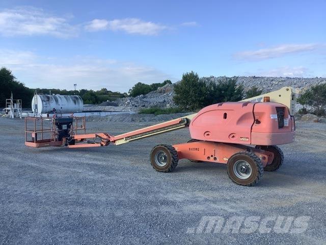 JLG 460SJ Teleskopik personel platformları