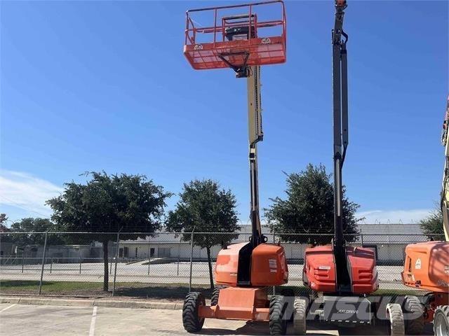 JLG 460SJ Teleskopik personel platformları