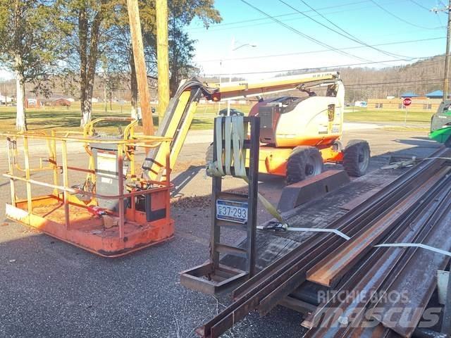 JLG 600 AJ Körüklü personel platformları