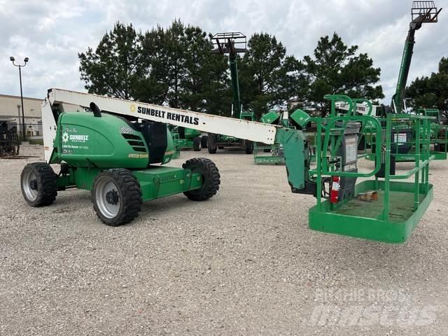 JLG 600A Körüklü personel platformları