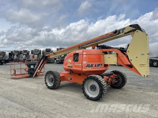 JLG 600AJ Körüklü personel platformları