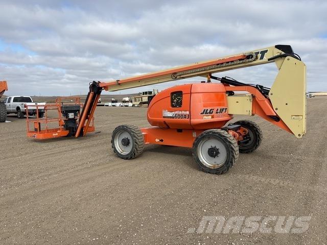 JLG 600AJ Körüklü personel platformları