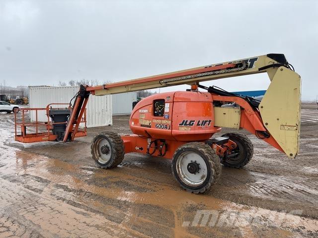 JLG 600AJ Körüklü personel platformları