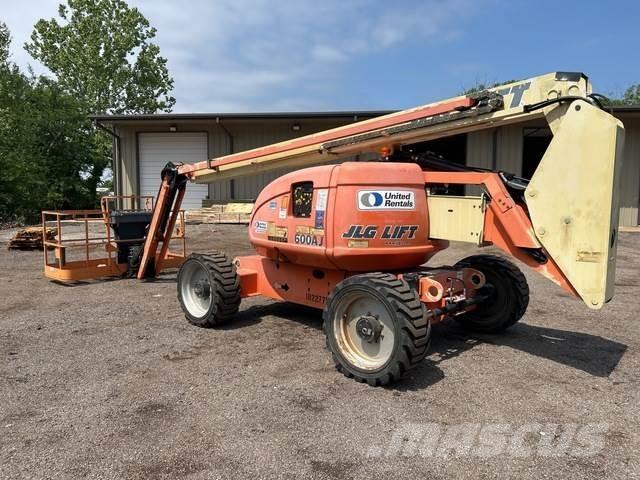 JLG 600AJ Körüklü personel platformları
