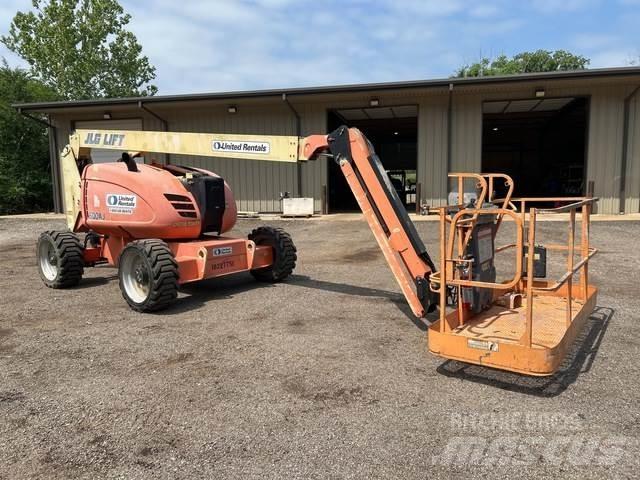 JLG 600AJ Körüklü personel platformları