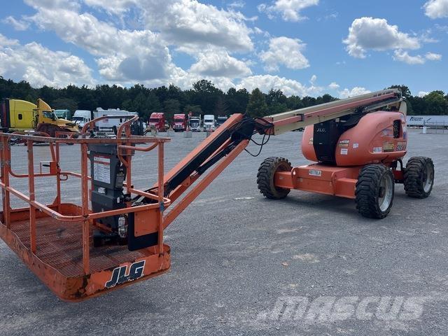 JLG 600AJ Körüklü personel platformları