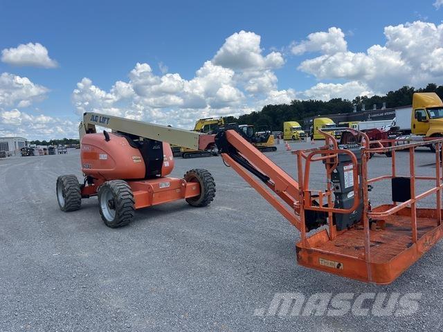 JLG 600AJ Körüklü personel platformları