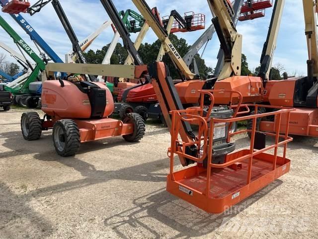 JLG 600AJ Körüklü personel platformları