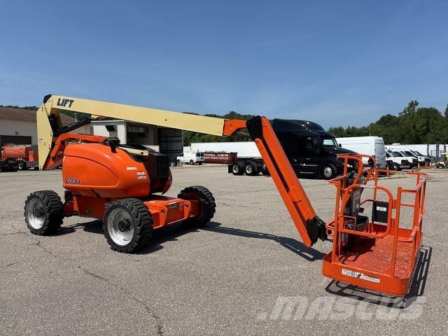 JLG 600AJ Körüklü personel platformları