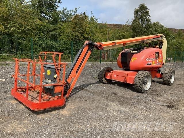 JLG 600AJ Körüklü personel platformları