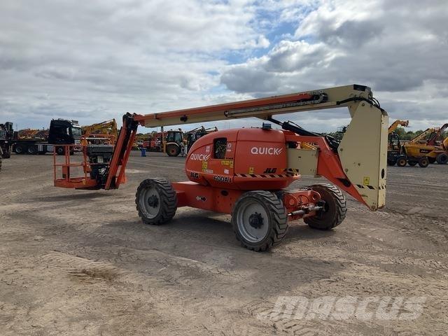 JLG 600AJ Körüklü personel platformları