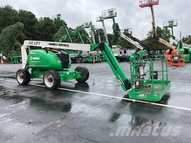 JLG 600AJ Körüklü personel platformları
