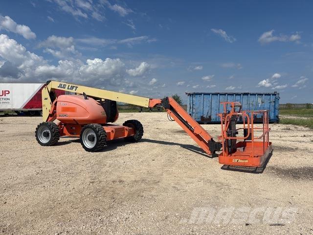 JLG 600AJ Körüklü personel platformları