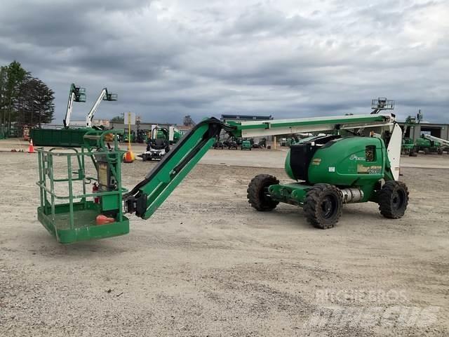 JLG 600AJN Körüklü personel platformları