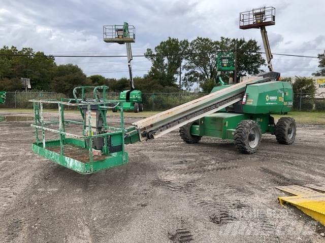 JLG 600S Diger