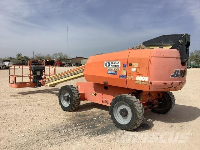 JLG 600S Teleskopik personel platformları