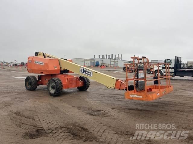 JLG 600S Diger