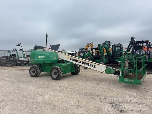 JLG 600S Diger