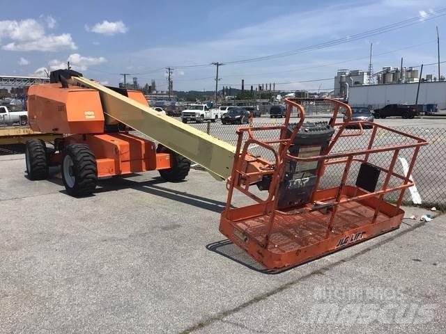 JLG 600S Diger