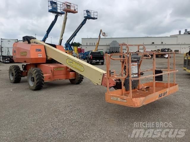 JLG 600S Diger