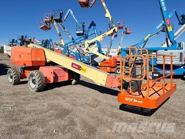 JLG 600S Teleskopik personel platformları