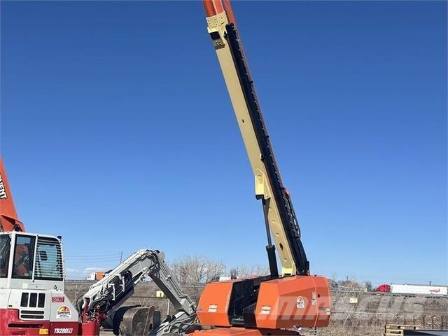 JLG 660SJ Teleskopik personel platformları