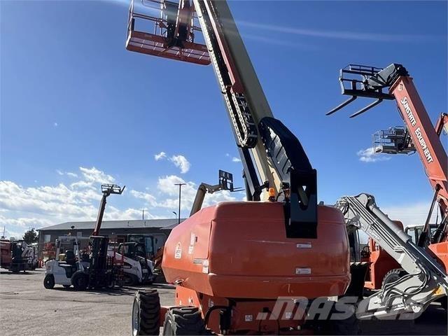 JLG 660SJ Teleskopik personel platformları