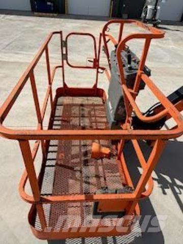 JLG 660SJ Teleskopik personel platformları