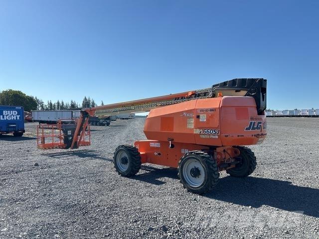 JLG 660SJ Teleskopik personel platformları