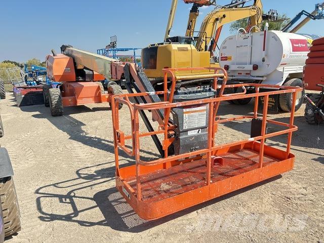 JLG 660SJ Teleskopik personel platformları