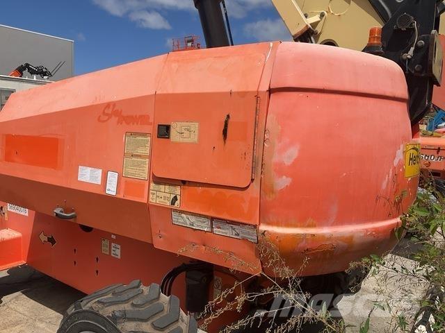 JLG 660SJ Teleskopik personel platformları