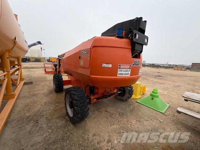 JLG 660SJ Teleskopik personel platformları