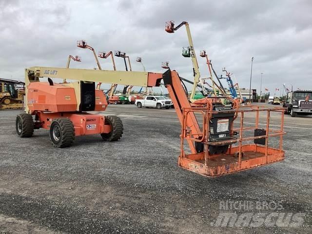 JLG 800 AJ Körüklü personel platformları