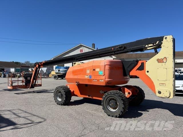 JLG 800 AJ Körüklü personel platformları