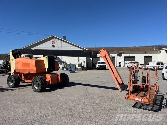 JLG 800 AJ Körüklü personel platformları