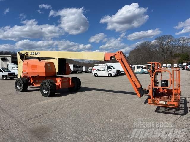 JLG 800 AJ Körüklü personel platformları