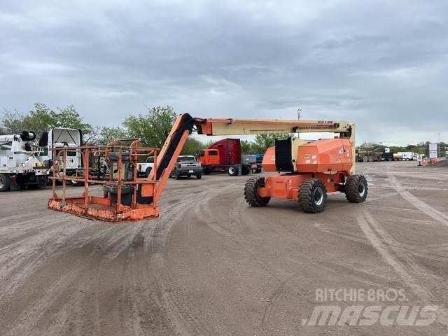 JLG 800 AJ Körüklü personel platformları