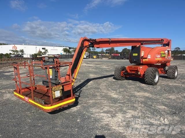 JLG 800 AJ Diger