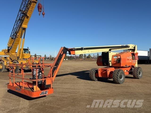 JLG 800 AJ Körüklü personel platformları