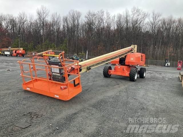 JLG 800 S Diger