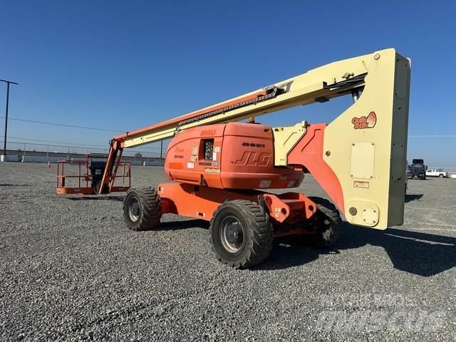 JLG 800AJ Körüklü personel platformları